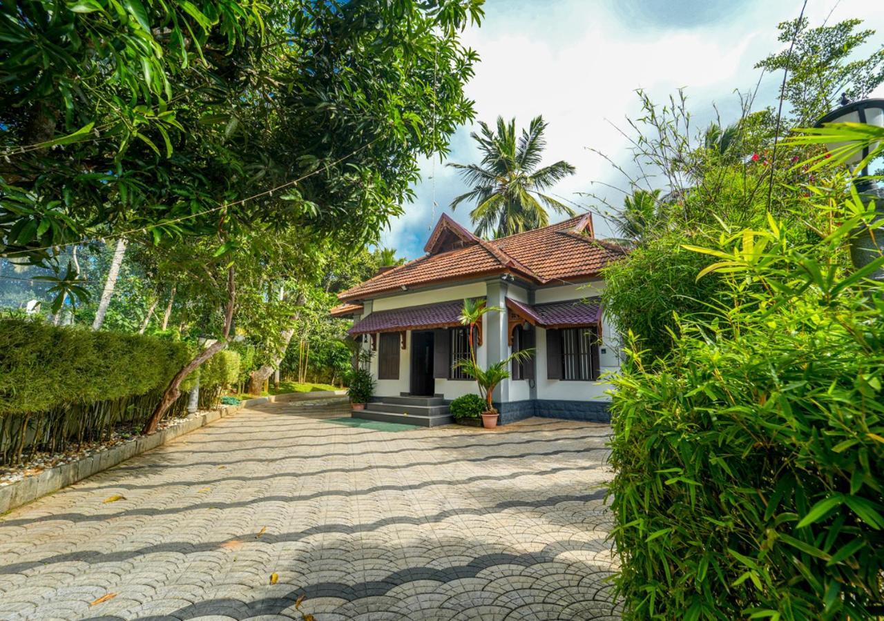 Pop Tavern Kovalam Beach Villa By Voye Homes Exterior foto