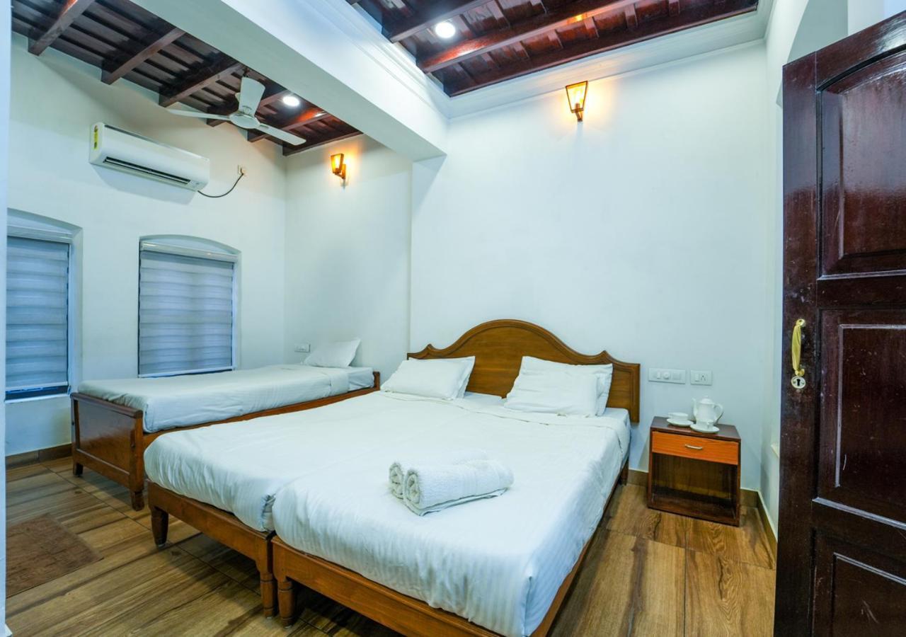 Pop Tavern Kovalam Beach Villa By Voye Homes Exterior foto